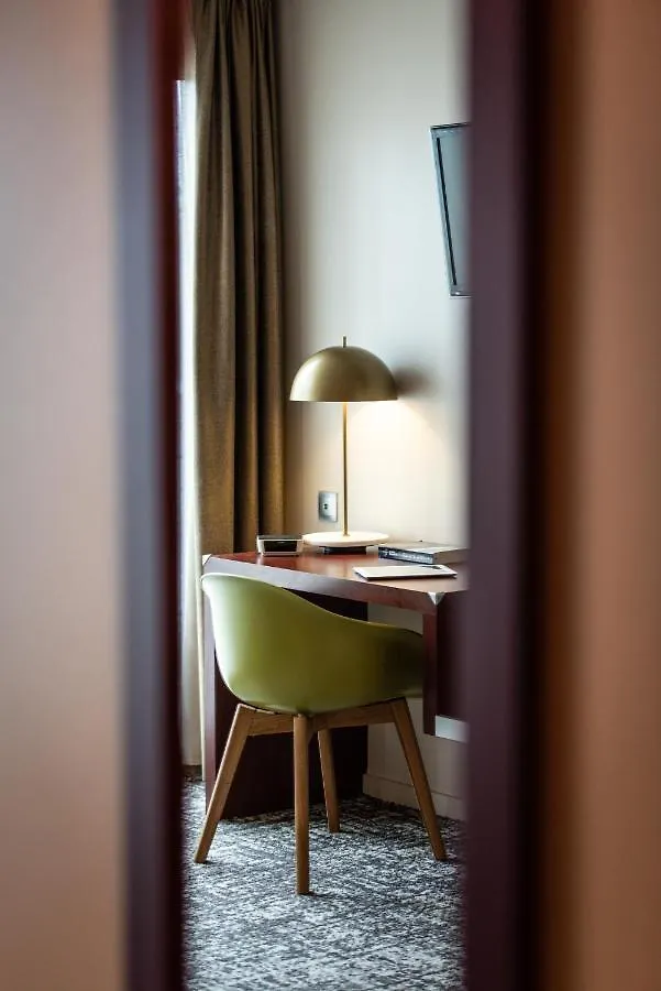 Best Western Aquakub Aix-les-Bains 3*,