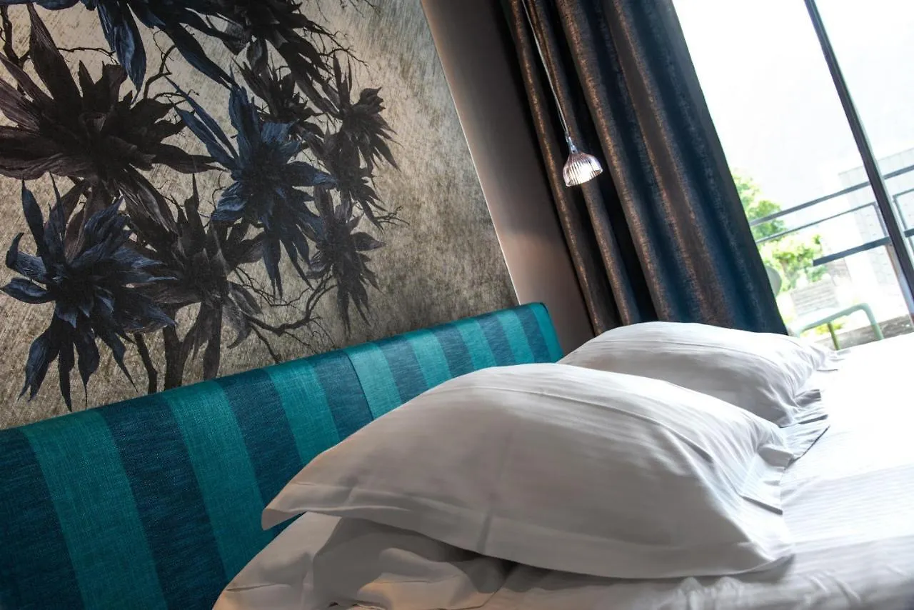 Best Western Aquakub Aix-les-Bains Hotel